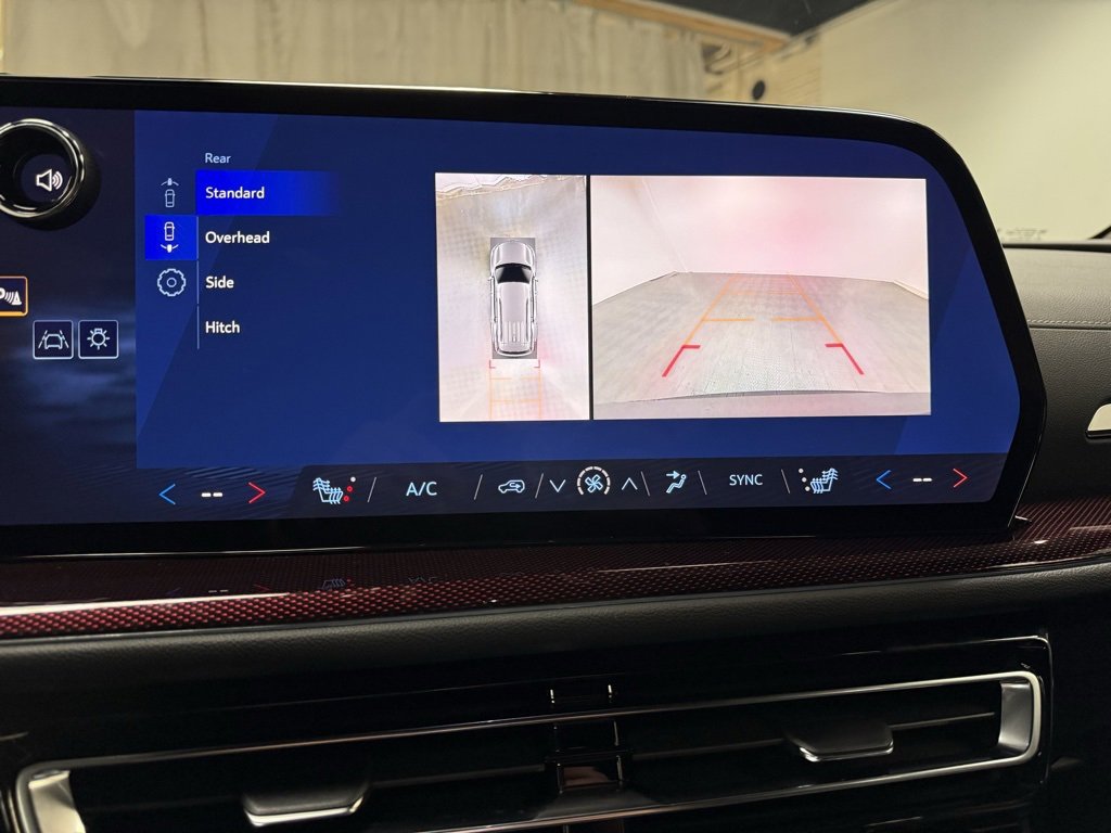 New 2026 Chevrolet Traverse Z71 w/ Enhanced Driving Package image 31