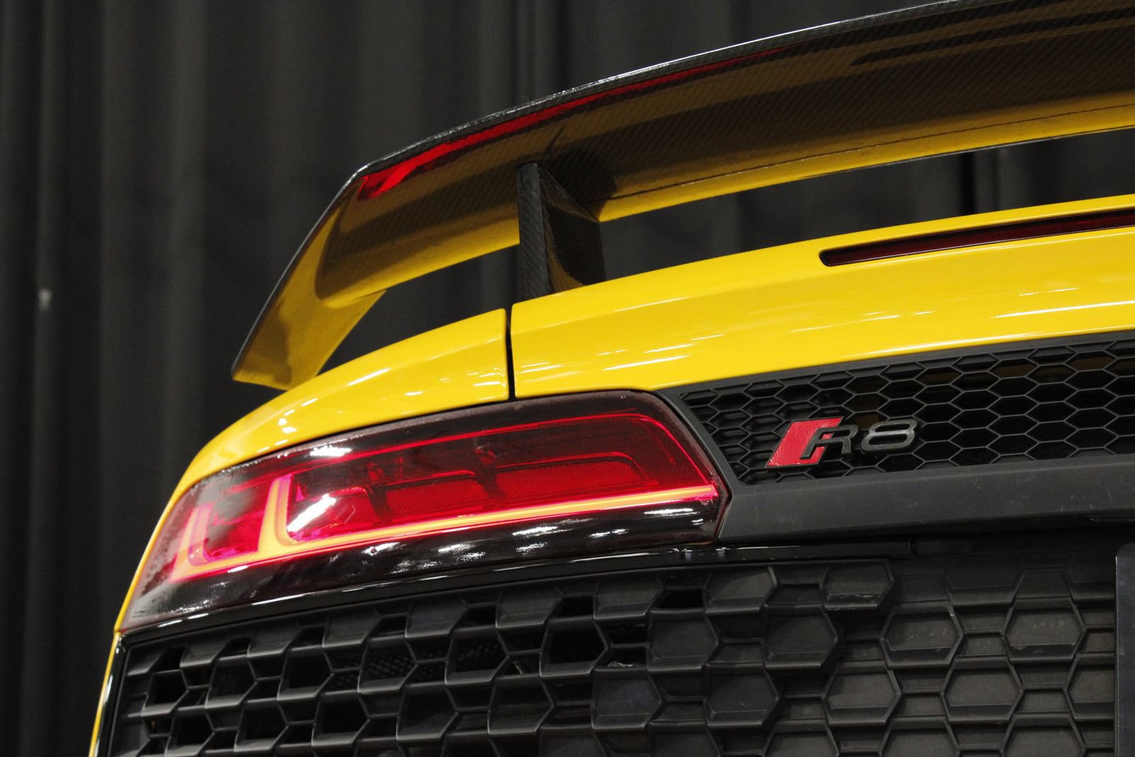 Used 2022 Audi R8 V10 RWD image 18