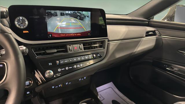 Certified 2024 Lexus ES 350 w/ Premium Package FWD image 32