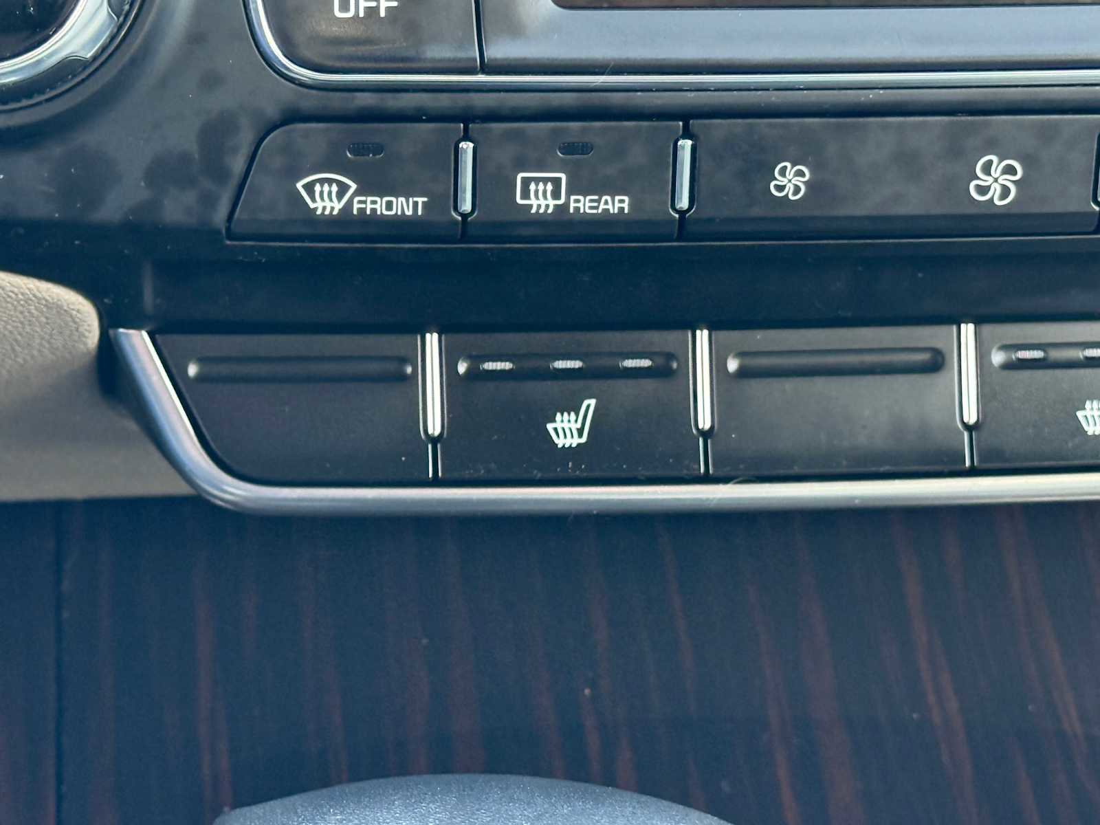 Used 2019 Kia Sorento EX image 27