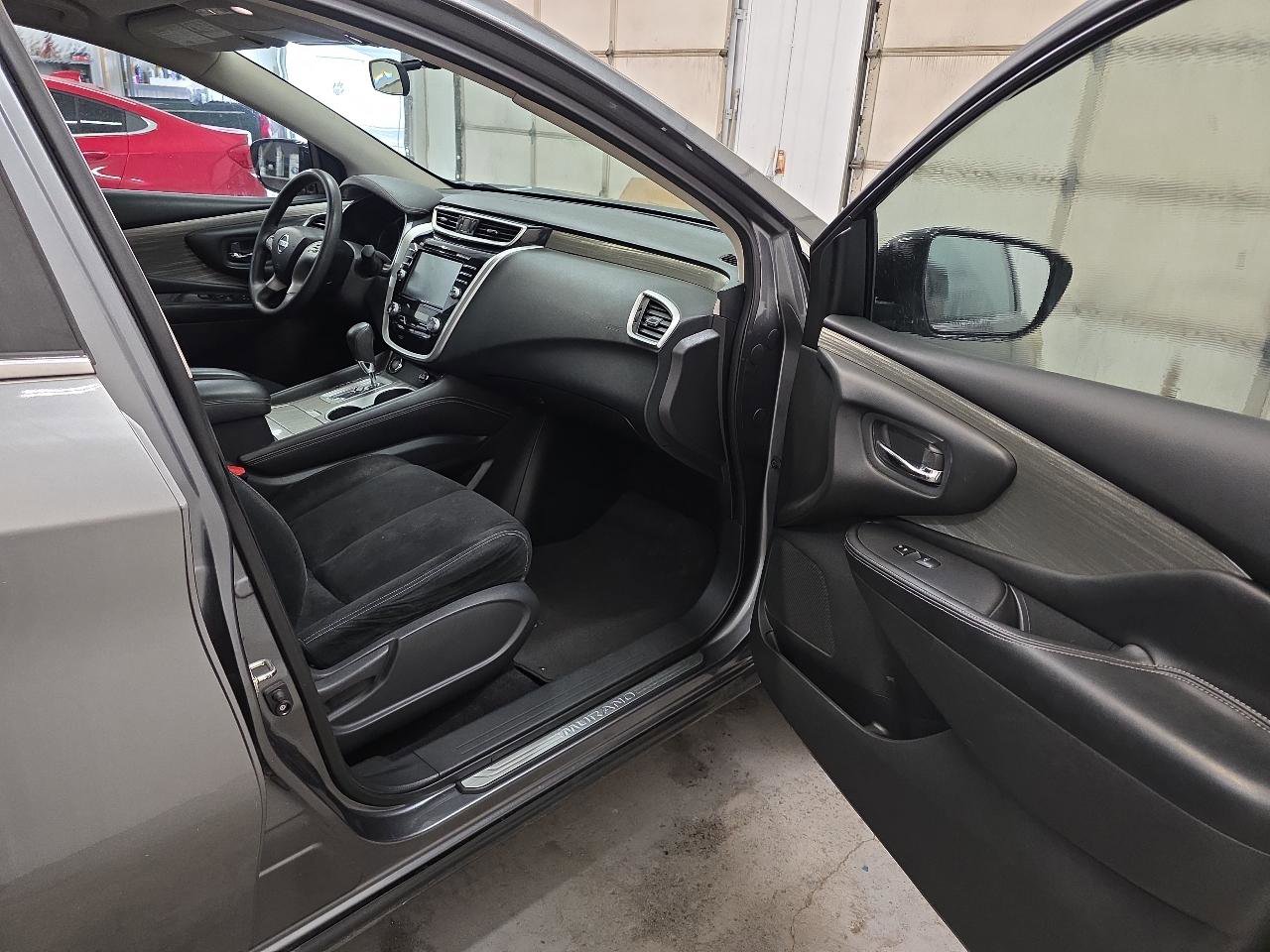 Used 2015 Nissan Murano S w/ Navigation Package FWD image 43