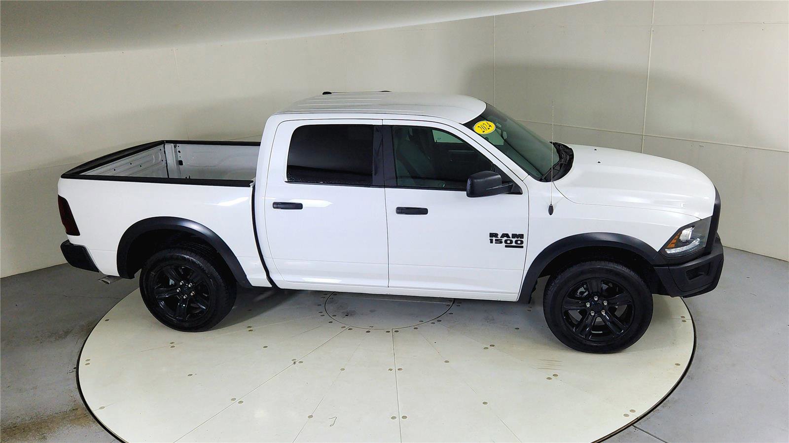 Used 2024 RAM 1500 Classic Warlock image 23