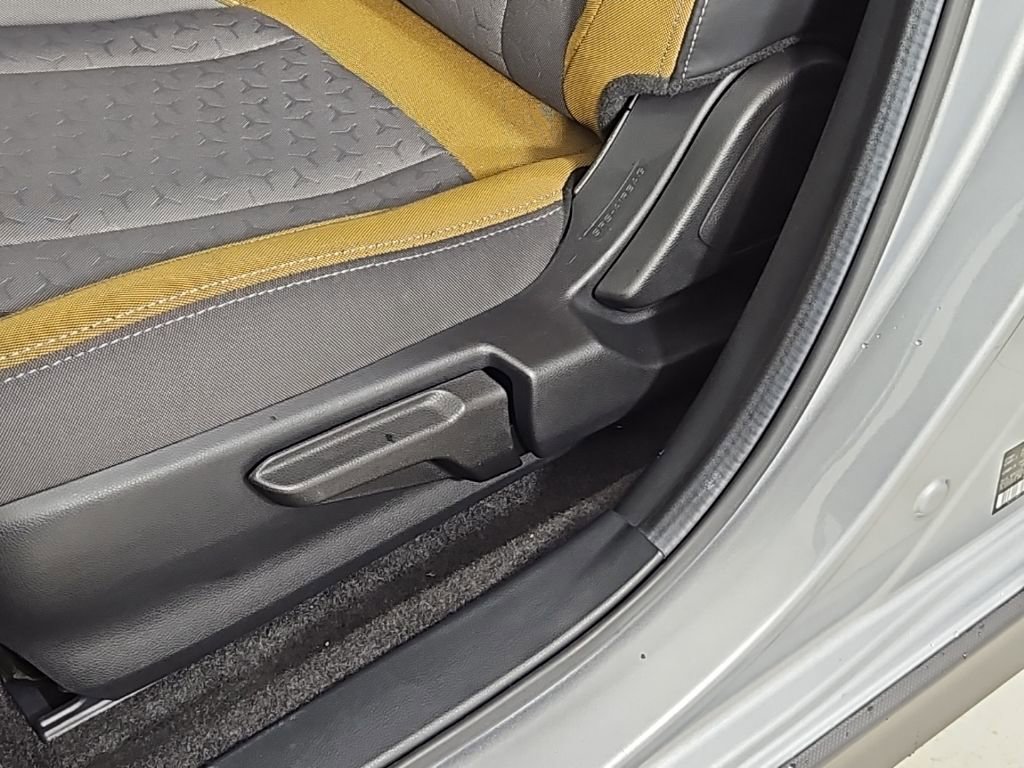 Certified 2025 Subaru Crosstrek 2.5i Sport w/ Crosstrek Mirror Package image 23