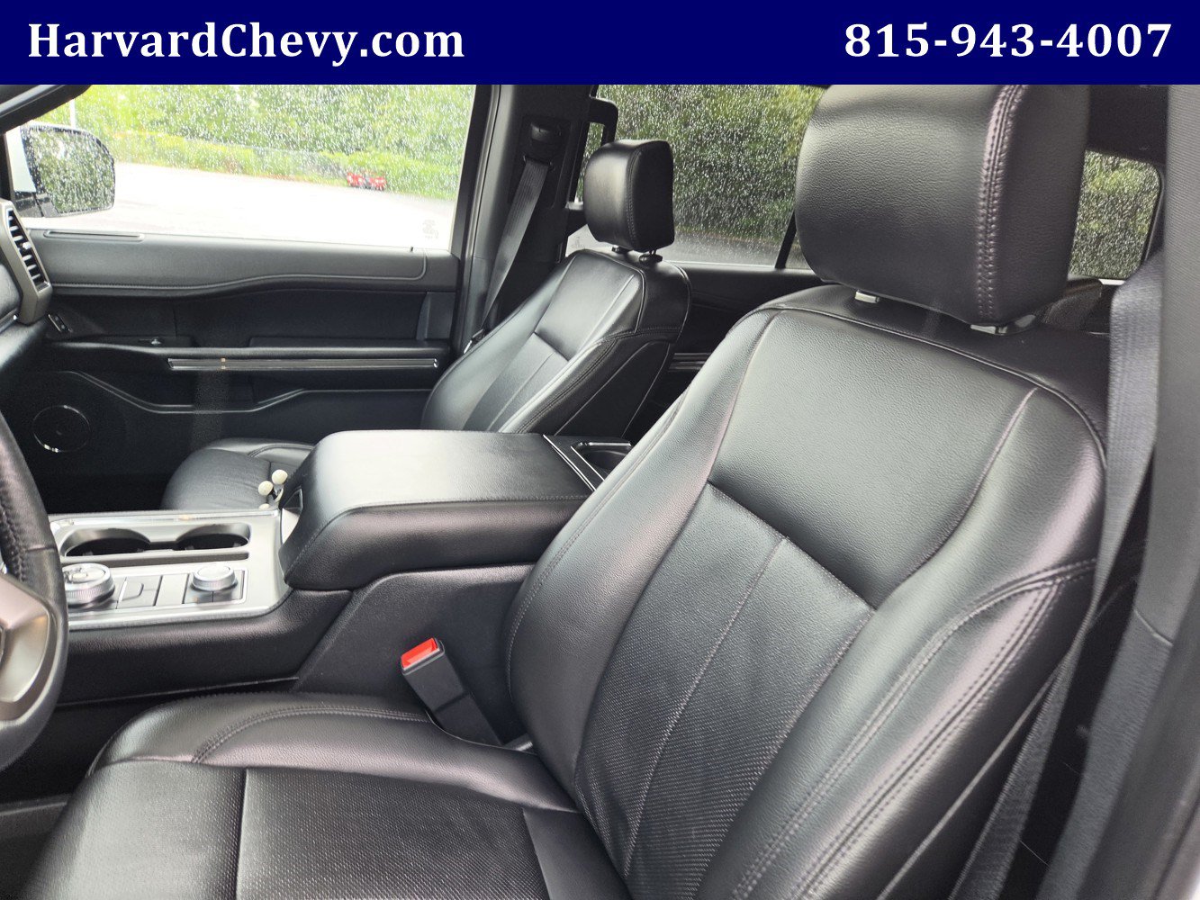 Used 2020 Ford Expedition XLT w/ Equipment Group 202A AWD/4WD image 25