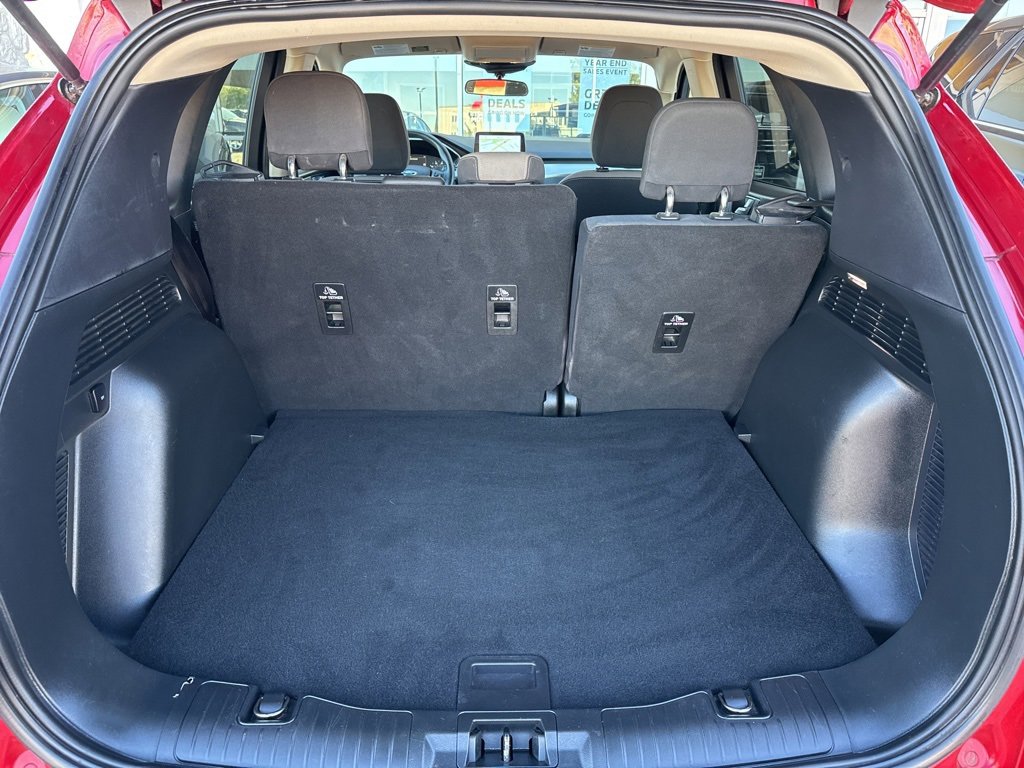 Used 2020 Ford Escape SE image 27