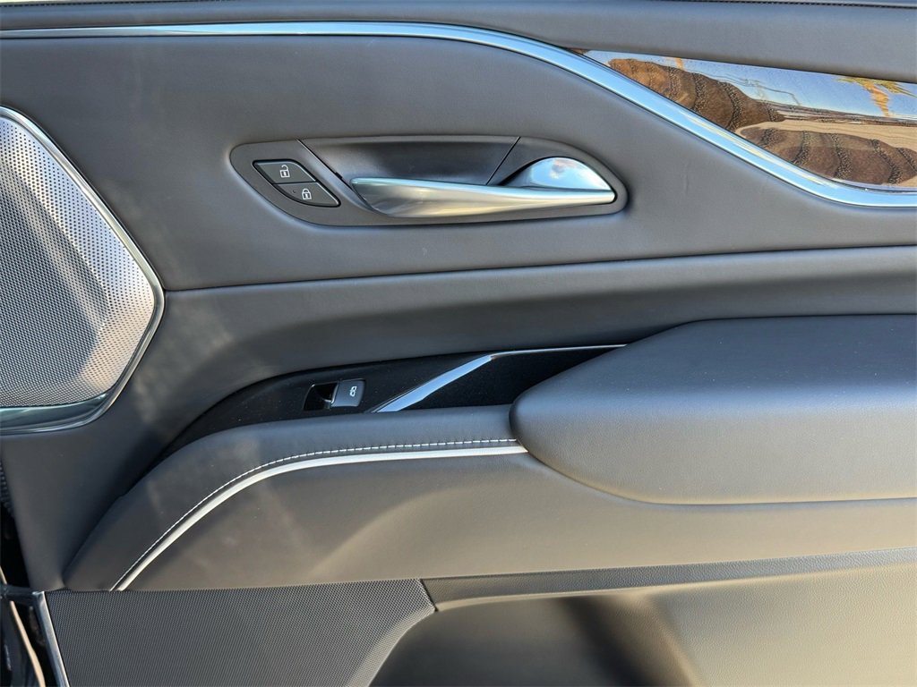 Used 2021 Cadillac Escalade Premium Luxury Platinum image 53