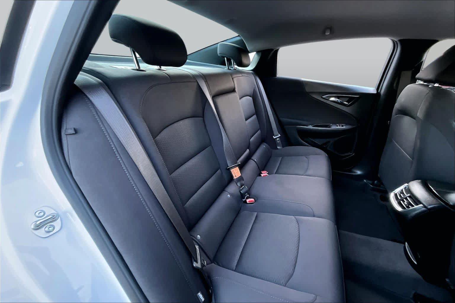 Used 2024 Chevrolet Malibu LT FWD image 19