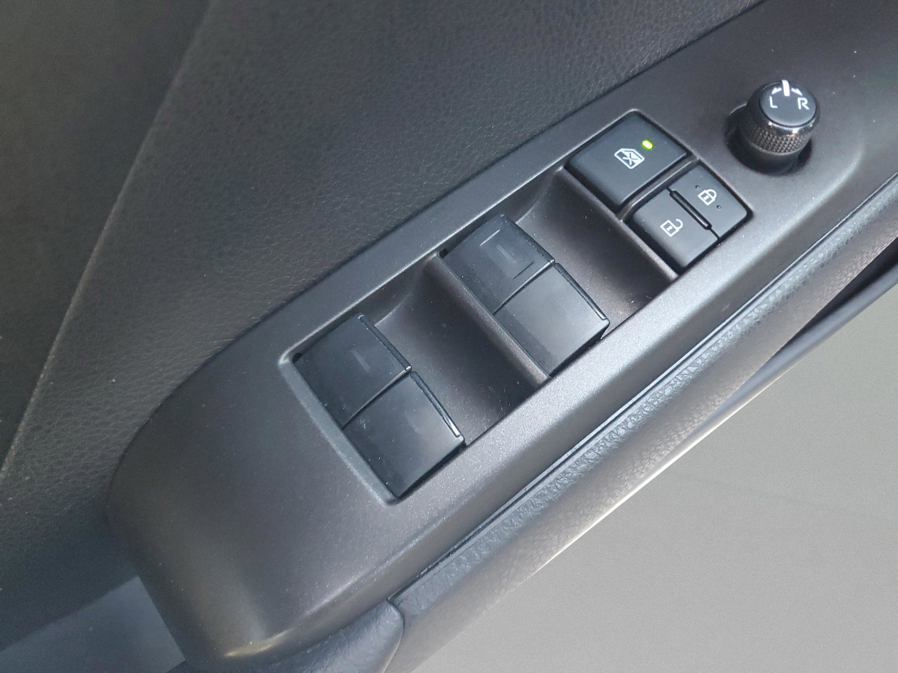 Used 2022 Toyota Camry LE image 16