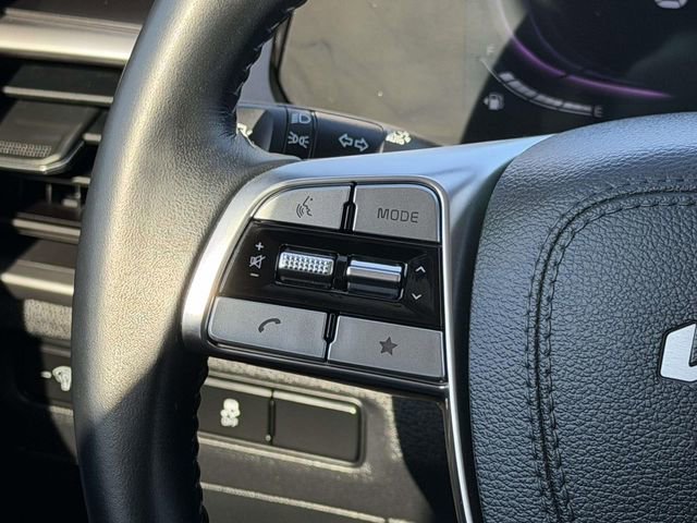 Used 2024 Kia Telluride LX image 19