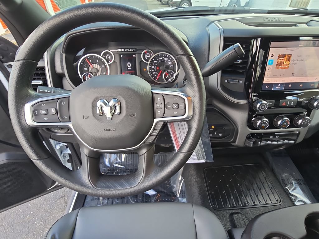 New 2026 RAM 5500 Tradesman AWD/4WD image 12