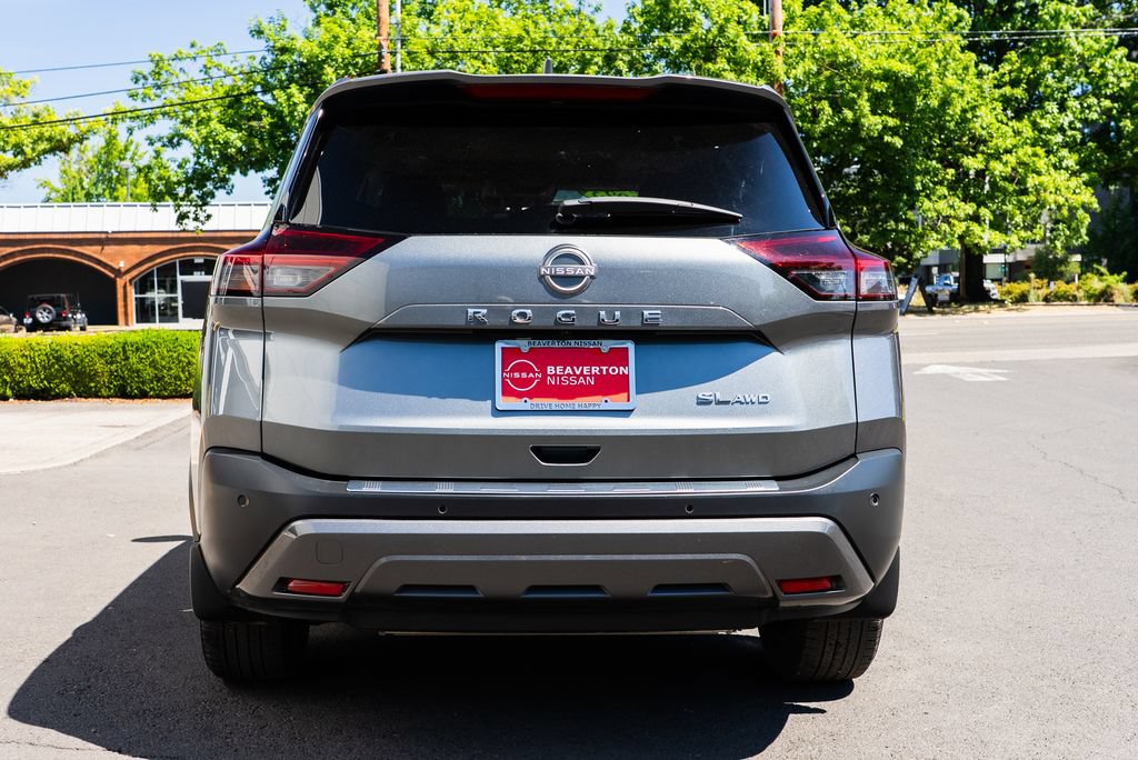 Used 2023 Nissan Rogue SL w/ SL Premium Package AWD/4WD image 5