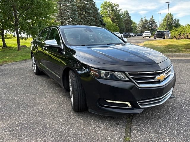 Used 2015 Chevrolet Impala LTZ FWD image 2