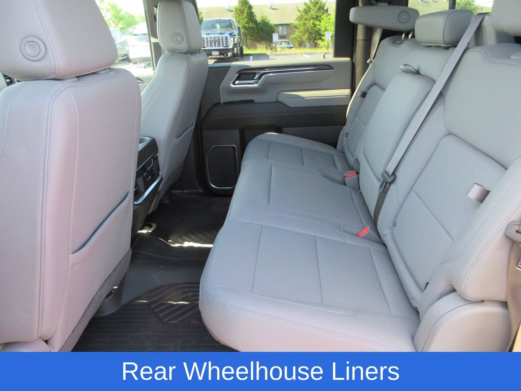 Certified 2024 Chevrolet Silverado 2500 LTZ w/ LTZ Premium Package AWD/4WD image 18