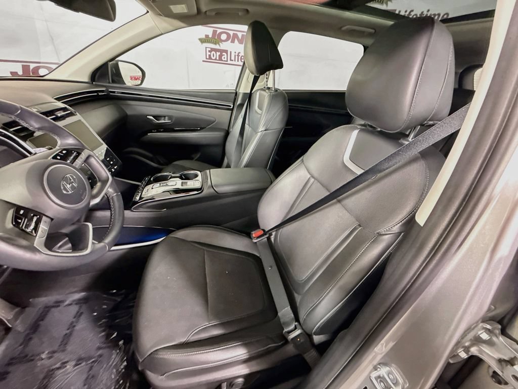 Certified 2024 Hyundai Tucson Limited AWD/4WD image 27