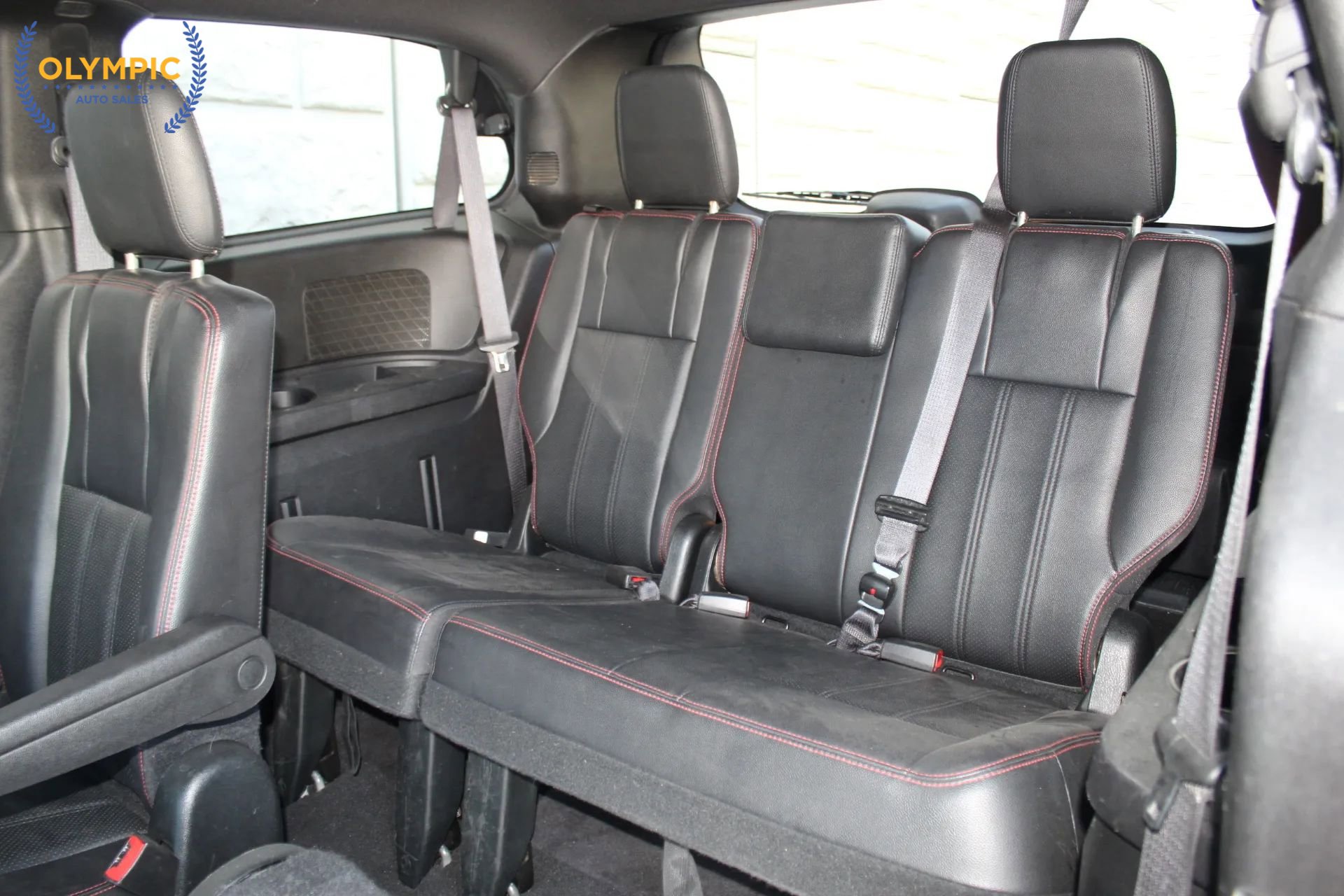 Used 2018 Dodge Grand Caravan GT FWD image 35