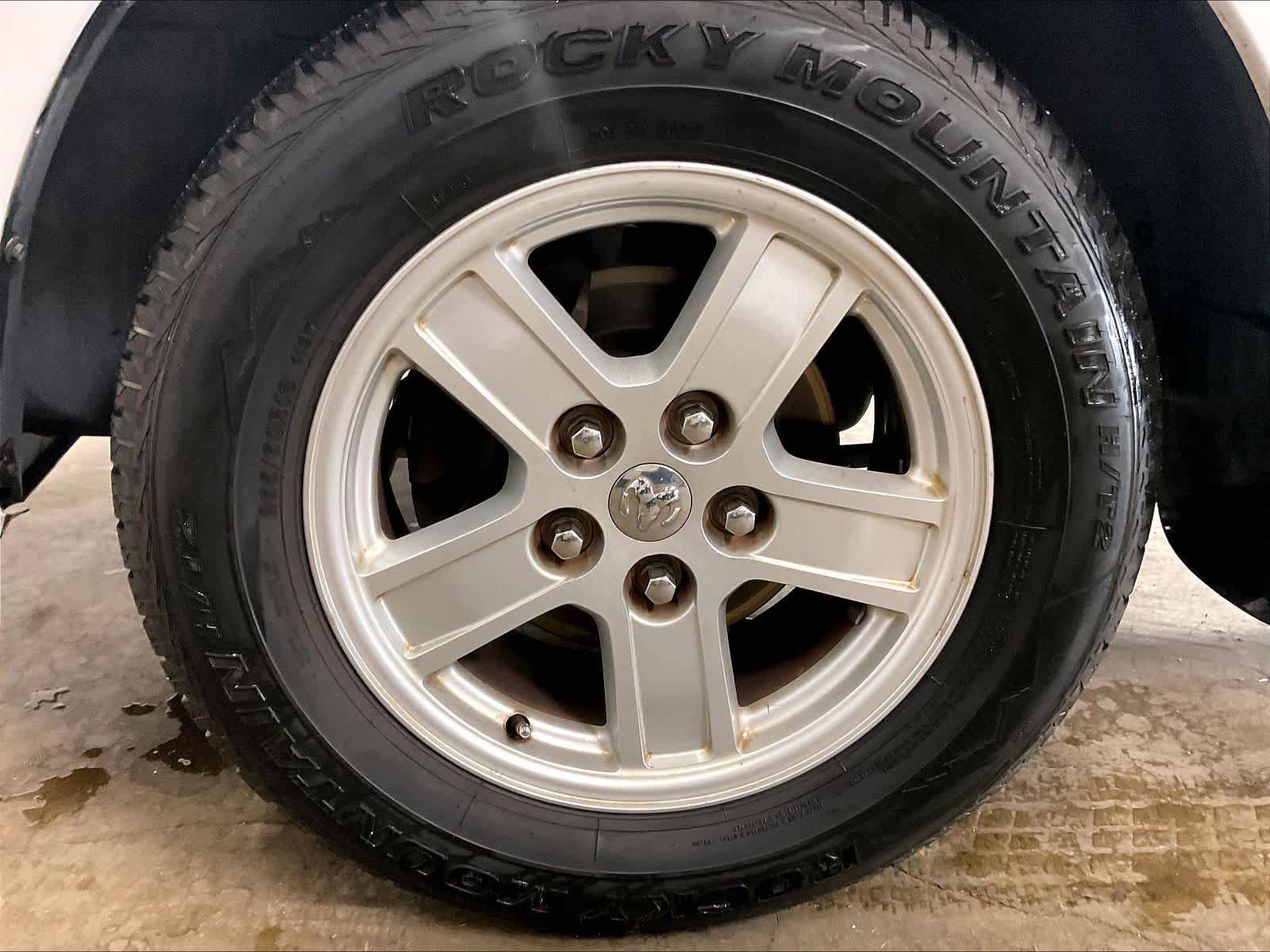 Used 2009 Dodge Durango SLT RWD image 11