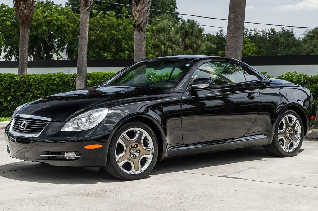 Used 2006 Lexus SC 430 Convertible w/ Preferred Accessory Pkg RWD image 2