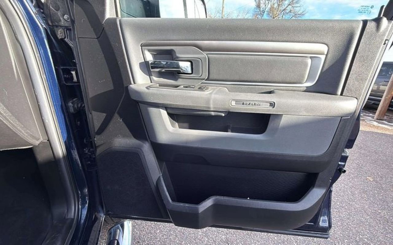 Used 2013 RAM 2500 Big Horn image 17