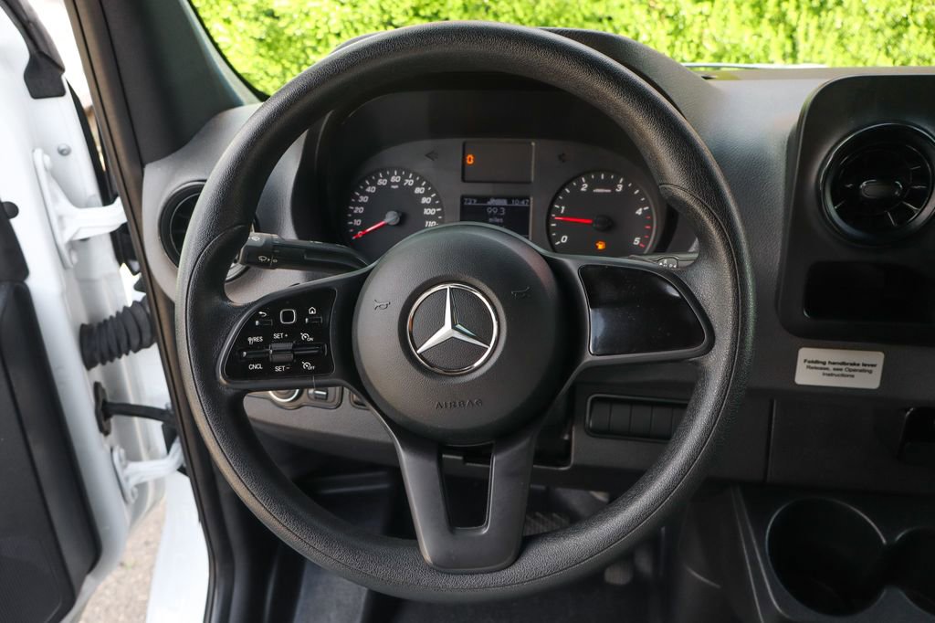 Used 2021 Mercedes-Benz Sprinter 3500 image 25