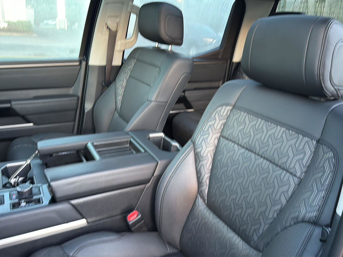 Used 2023 Toyota Tundra Limited w/ Power Package AWD/4WD image 29