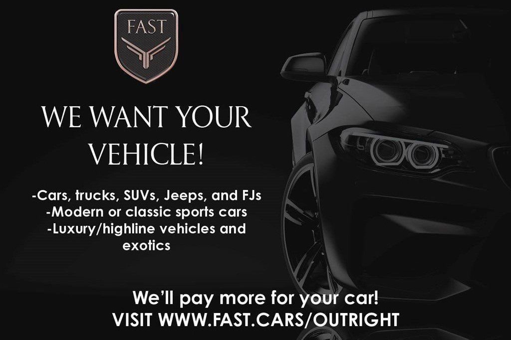 Used 2004 Chevrolet SSR w/ Preferred Equipment Group image 9