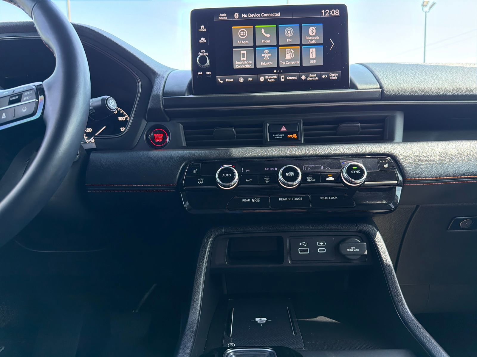 Certified 2025 Honda Pilot TrailSport image 28