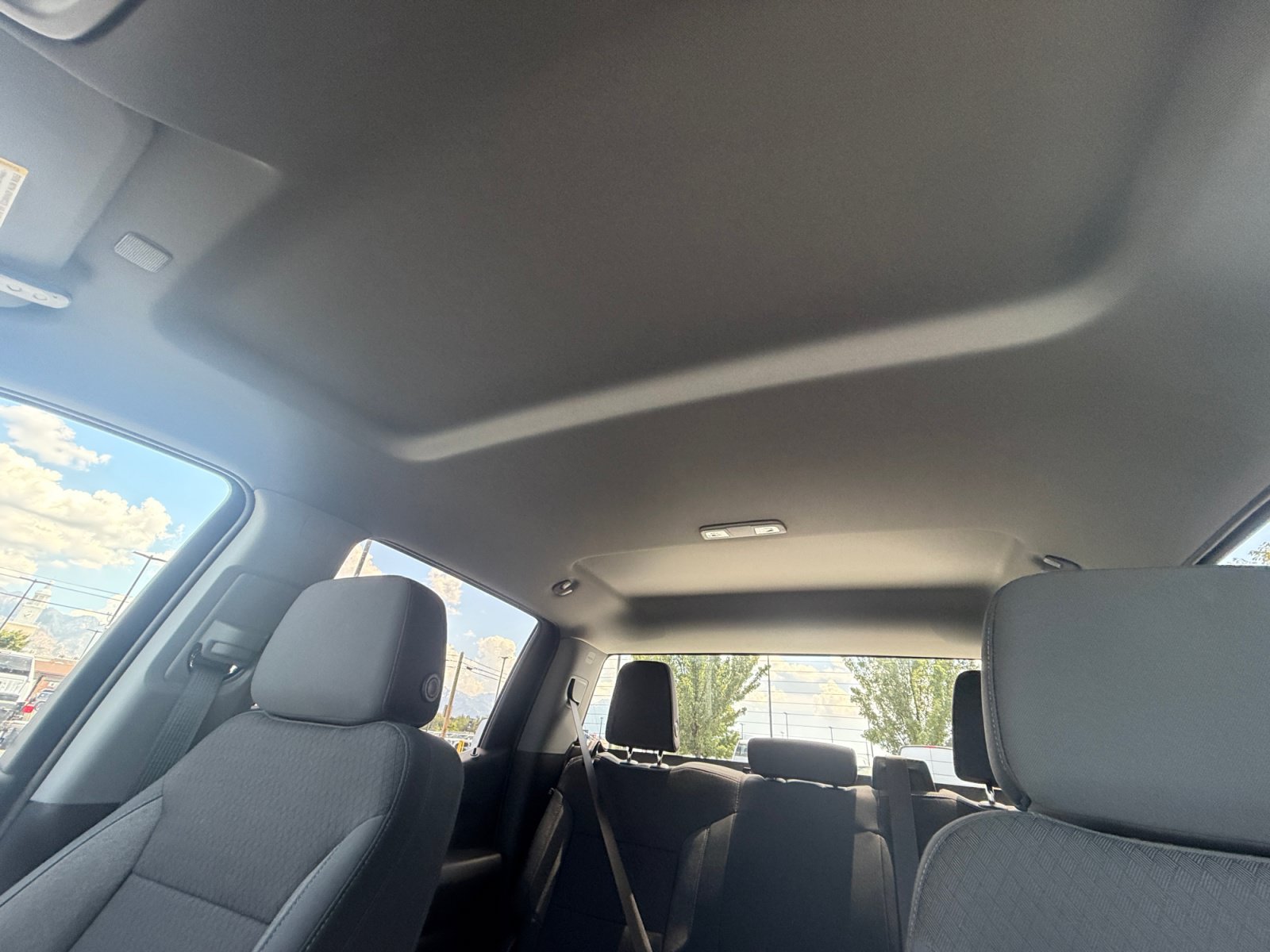 New 2026 Chevrolet Silverado 1500 Custom w/ LPO, Dark Essentials Package AWD/4WD image 32