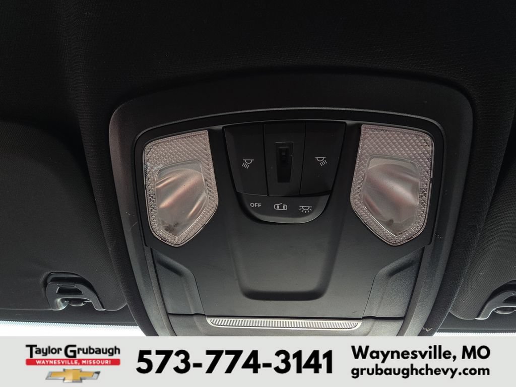 Used 2021 RAM 3500 Tradesman w/ Chrome Appearance Group AWD/4WD image 25