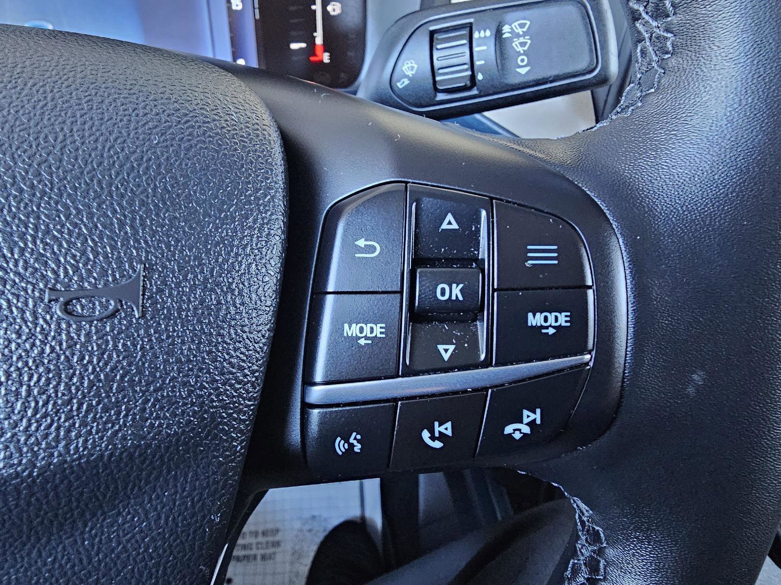 Used 2025 Ford Maverick Lariat w/ 4K Tow Package image 23