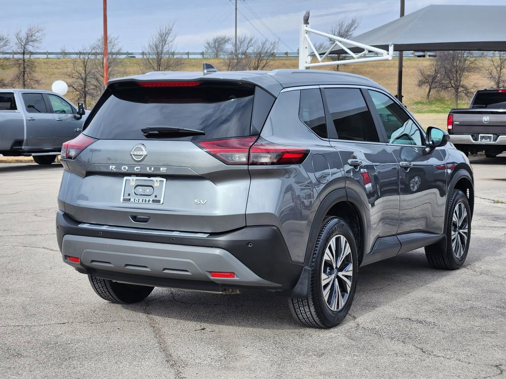 Used 2023 Nissan Rogue SV w/ SV Premium B Package image 7
