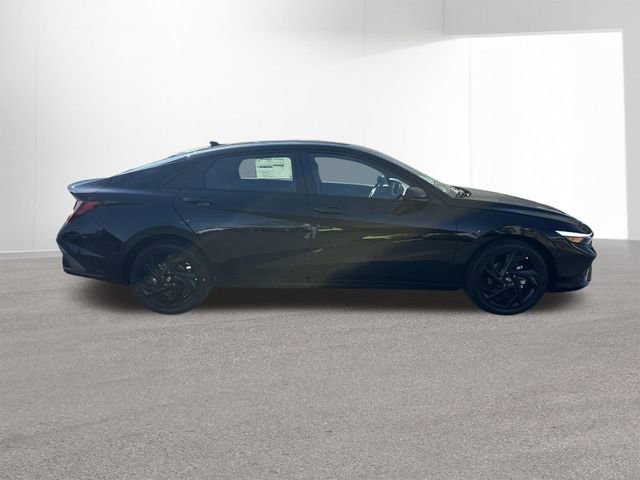 New 2026 Hyundai Elantra Sport w/ Cargo Package image 39