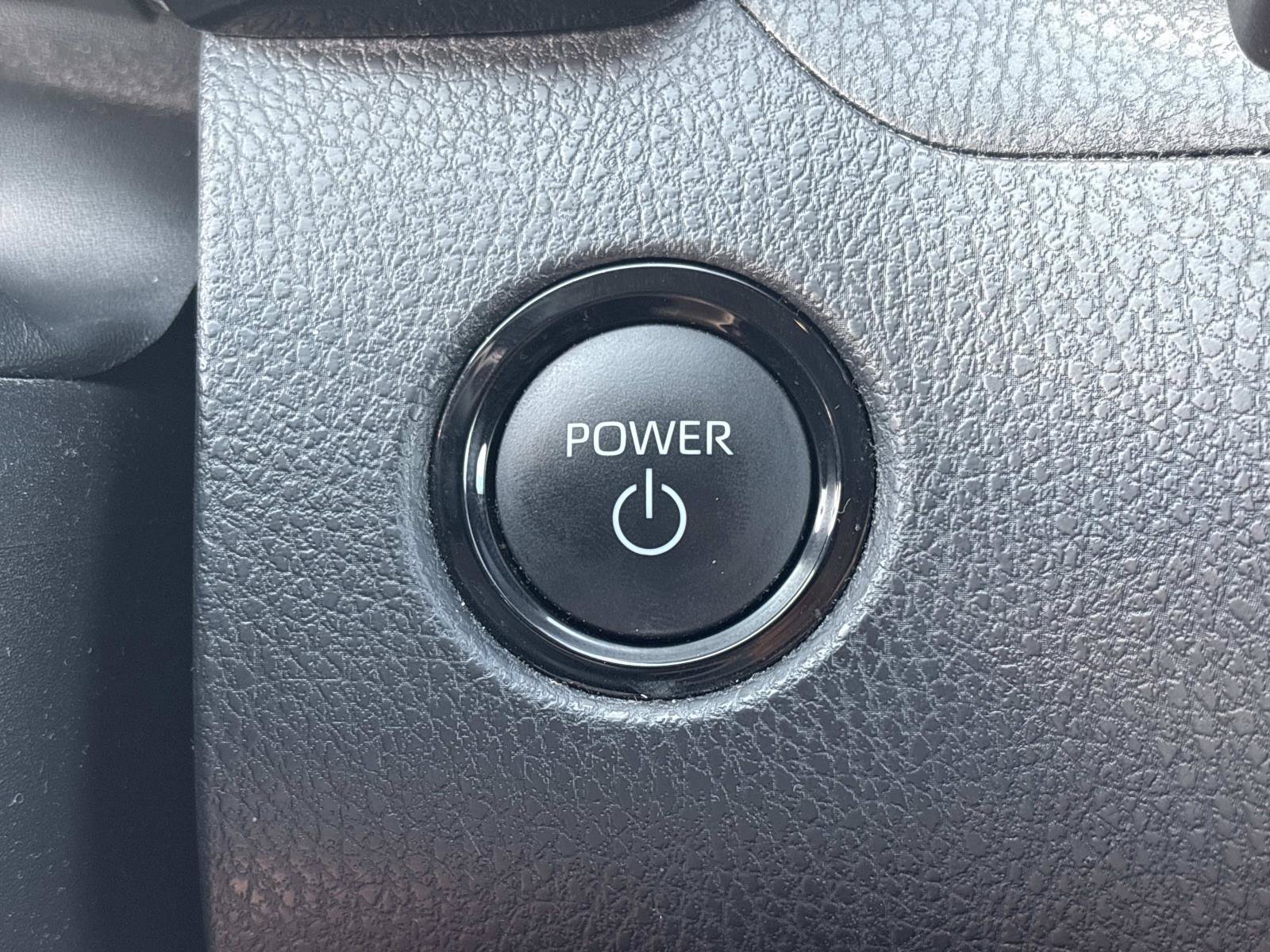Used 2025 Toyota Camry LE FWD image 23