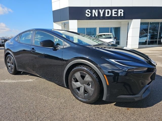 Used 2023 Toyota Prius LE