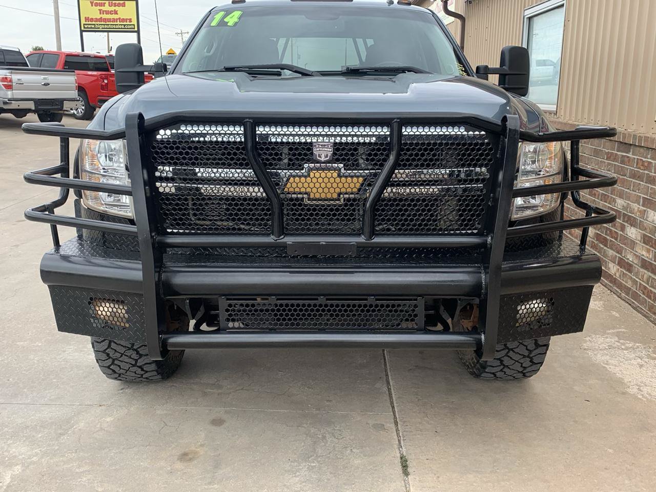 Used 2014 Chevrolet Silverado 2500 LT w/ Interior Plus Package AWD/4WD image 7