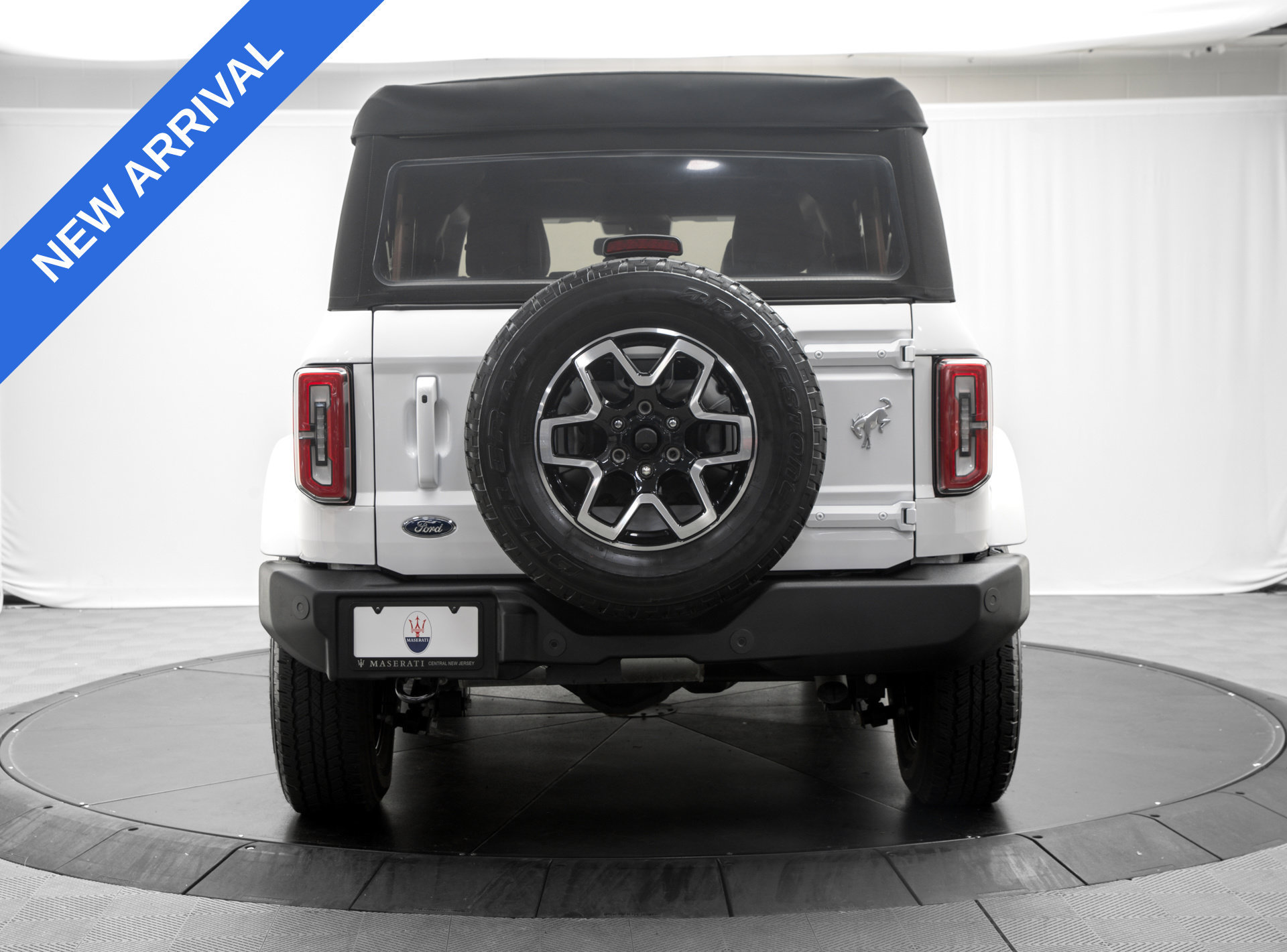 Used 2024 Ford Bronco Outer Banks AWD/4WD image 6