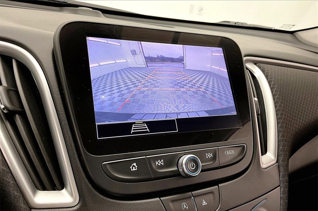 Used 2022 Chevrolet Malibu LT image 21