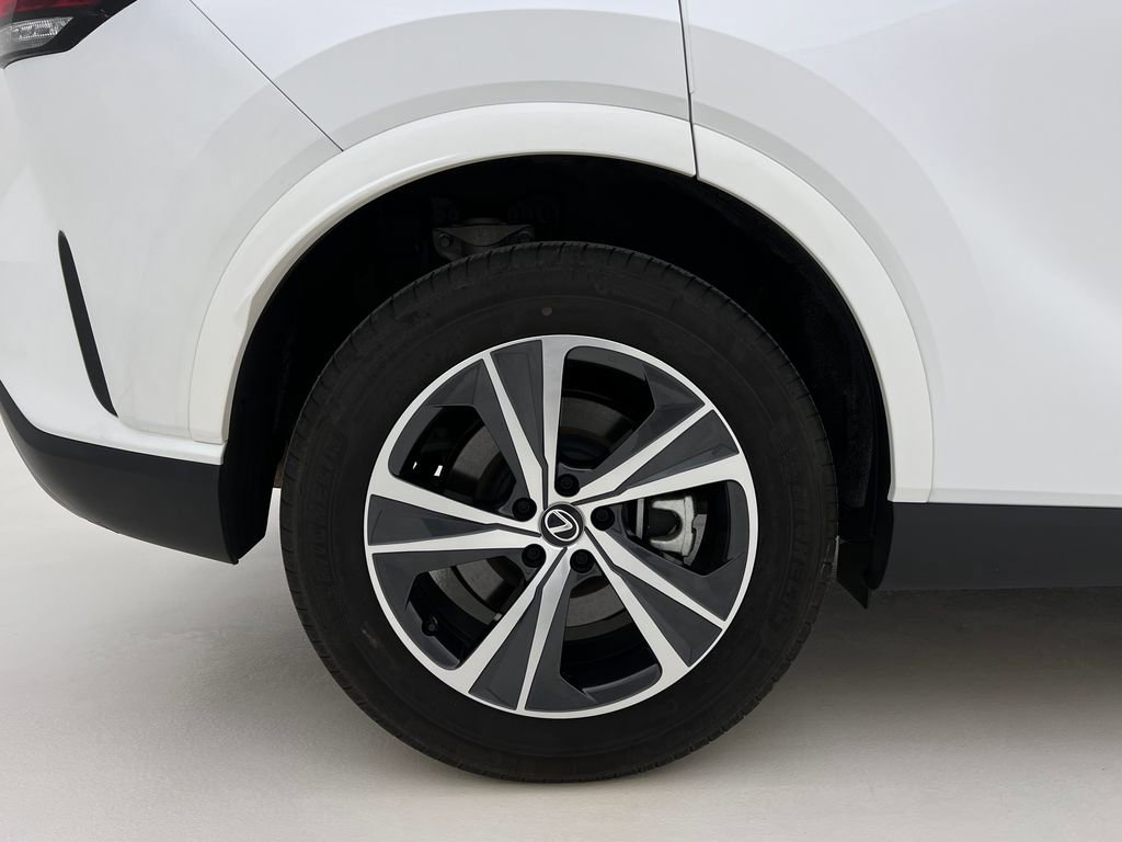 Used 2025 Lexus RX 350 Premium image 27