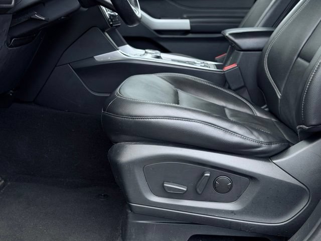 Used 2022 Ford Explorer Limited AWD/4WD image 20