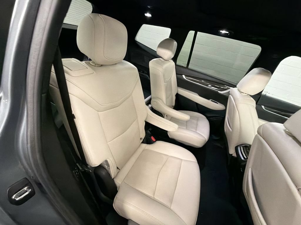 Used 2021 Cadillac XT6 Sport AWD/4WD image 28