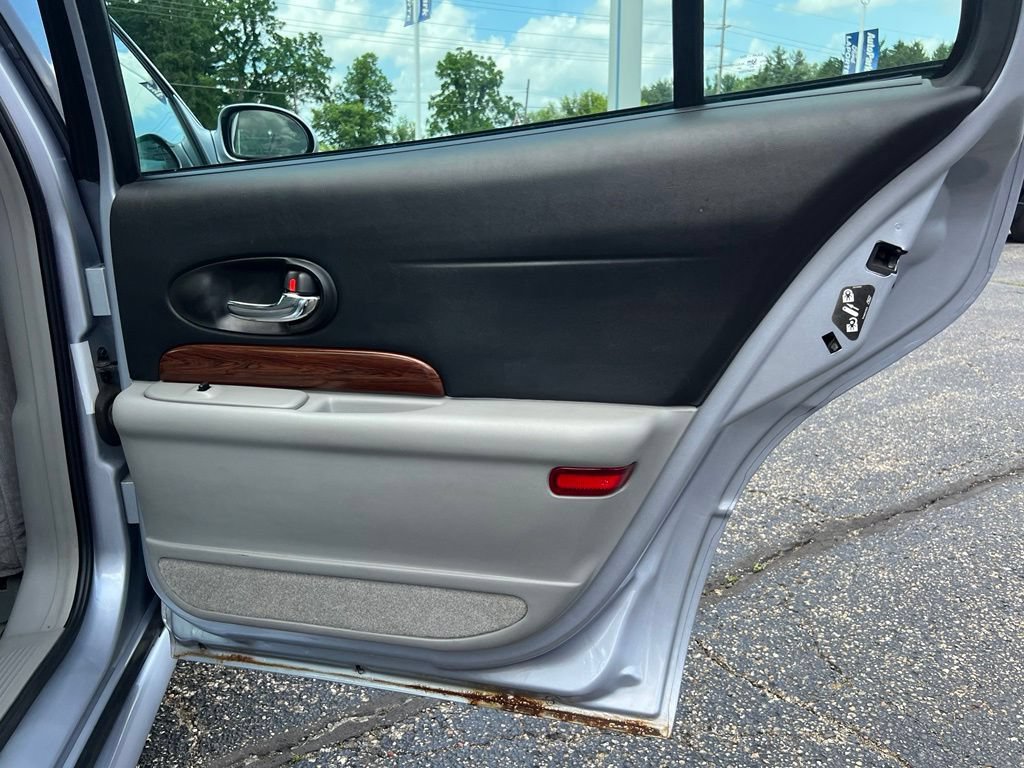 Used 2005 Buick Le Sabre Custom w/ Wheel And Sound Package FWD image 33