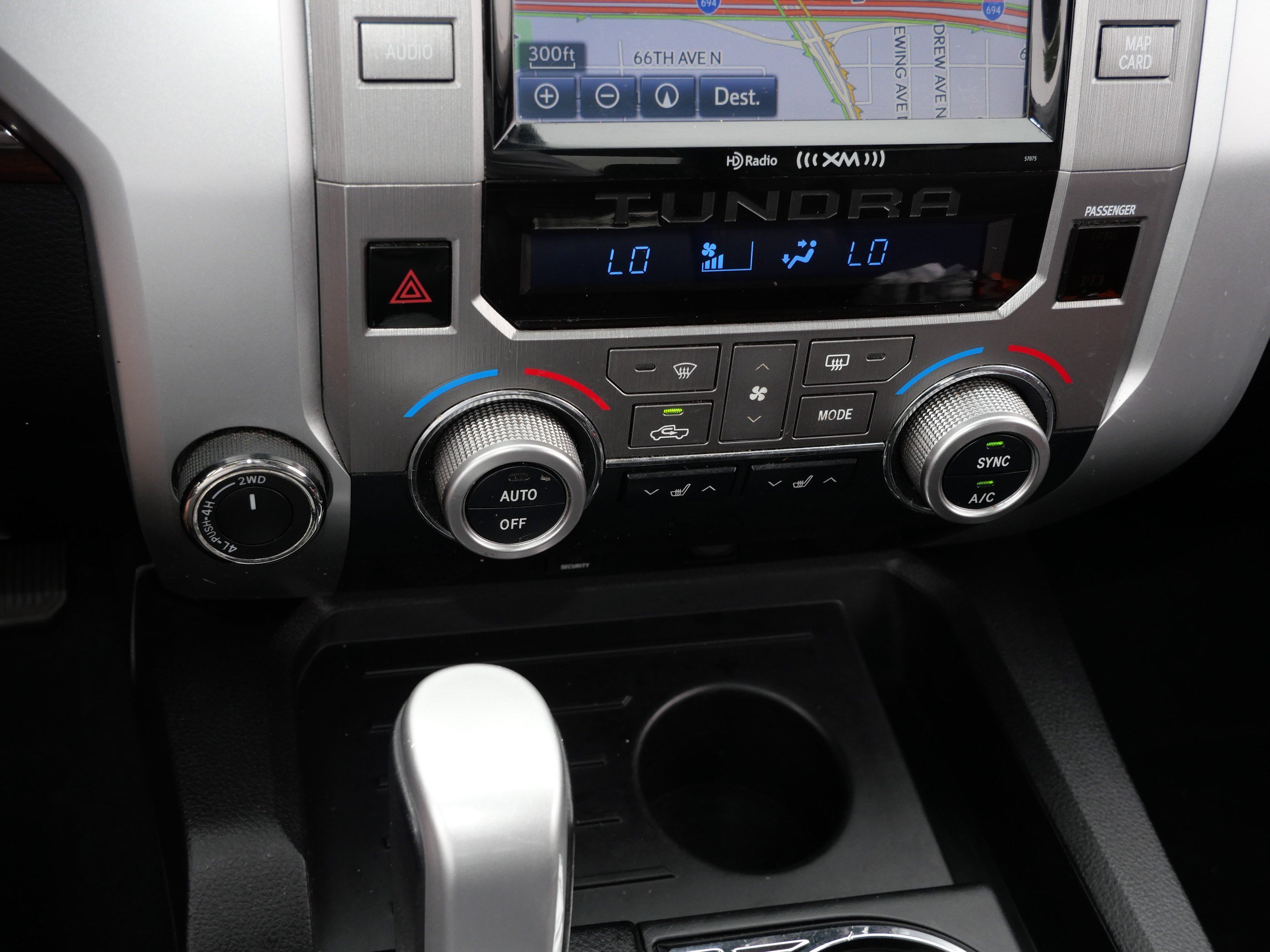 Used 2015 Toyota Tundra Limited w/ Limited Premium Package AWD/4WD image 23