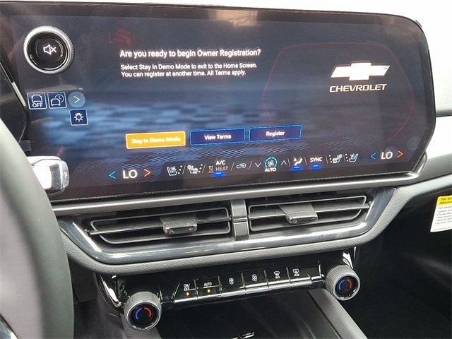 New 2026 Chevrolet Equinox EV RS image 7