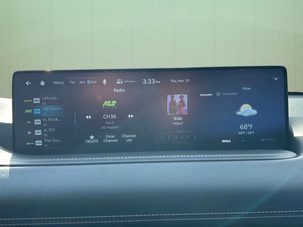 Used 2023 Genesis GV80 2.5T w/ Prestige 20" Package image 30