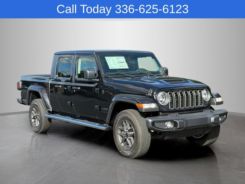 New 2025 Jeep Gladiator Sport AWD/4WD image 3