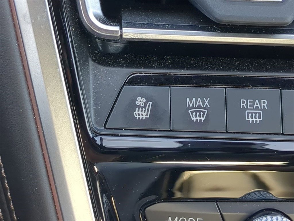 Certified 2023 BMW 840i xDrive Convertible w/ Comfort Seating Package image 22