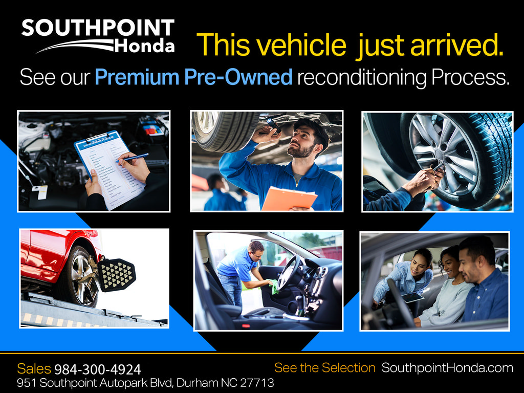 Used 2025 Honda Pilot Touring image 1