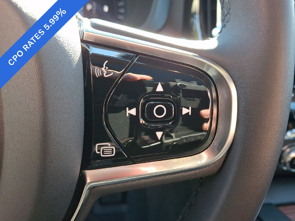 Certified 2024 Volvo XC60 B5 Plus w/ Protection Package Premier AWD/4WD image 23