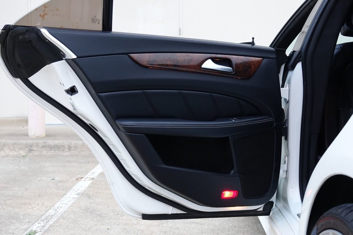 Used 2015 Mercedes-Benz CLS 400 image 37
