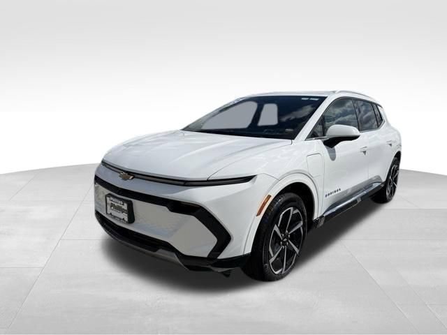 Used 2025 Chevrolet Equinox EV LT w/ Convenience Package image 2