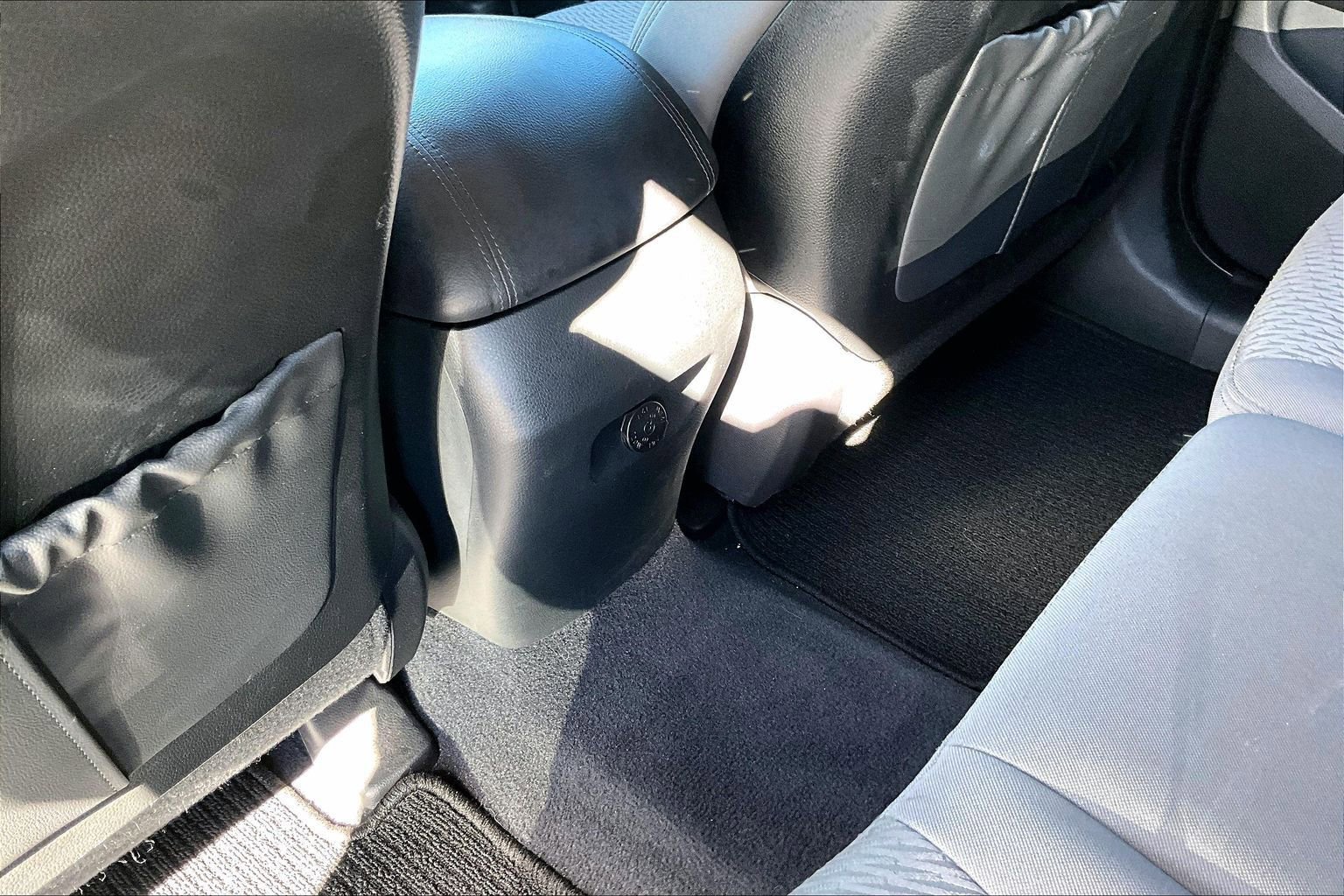Used 2018 Hyundai Santa Fe Sport FWD image 10